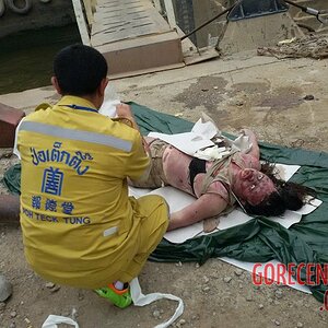Drowned-and-bloated-Thai-woman-4.jpg